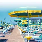 Flat In A With Shared Pool Duna Verde